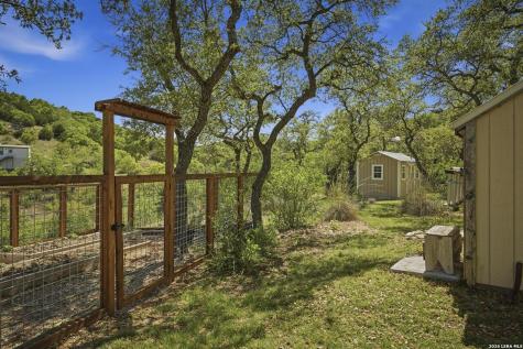 145 Valley Home Comfort TX 78013