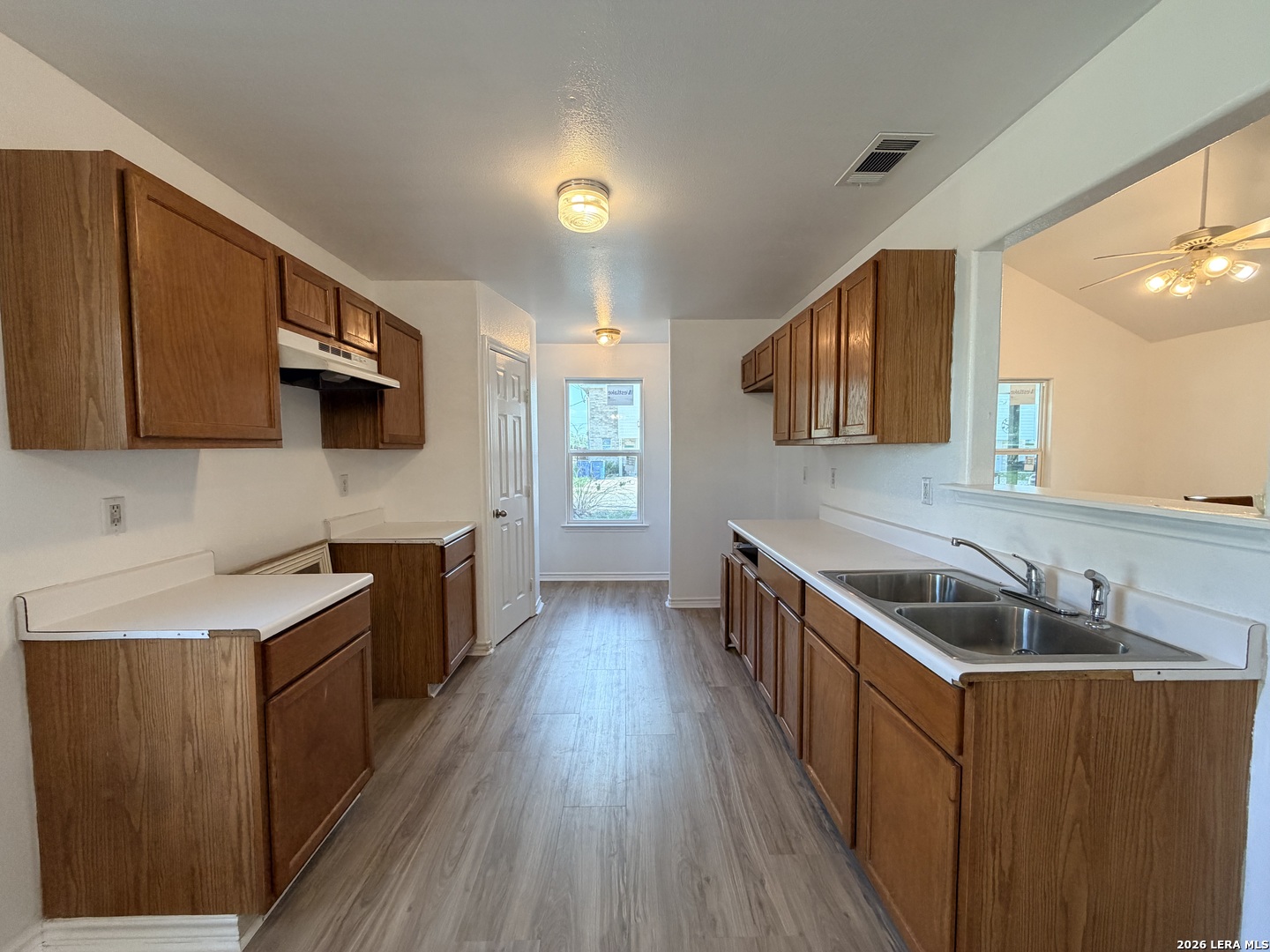 539 Waco Street Pleasanton TX 78064