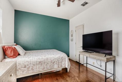 8330 Magdalena Run Helotes TX 78023