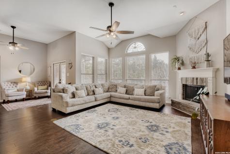 8330 Magdalena Run Helotes TX 78023