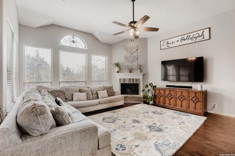 8330 Magdalena Run Helotes TX 78023