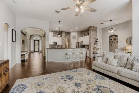 8330 Magdalena Run Helotes TX 78023