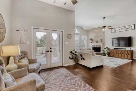 8330 Magdalena Run Helotes TX 78023