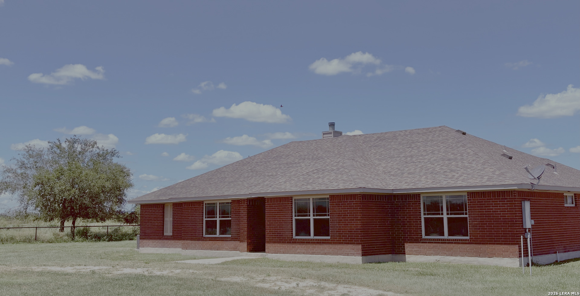 2259 County Road 325 Sabinal TX 78881