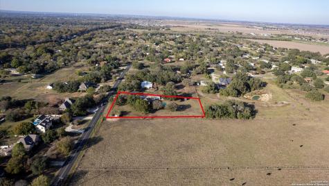 501 Rudeloff Seguin TX 78155