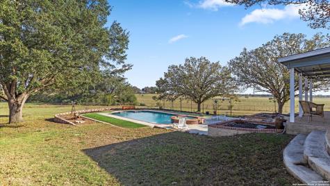 501 Rudeloff Seguin TX 78155