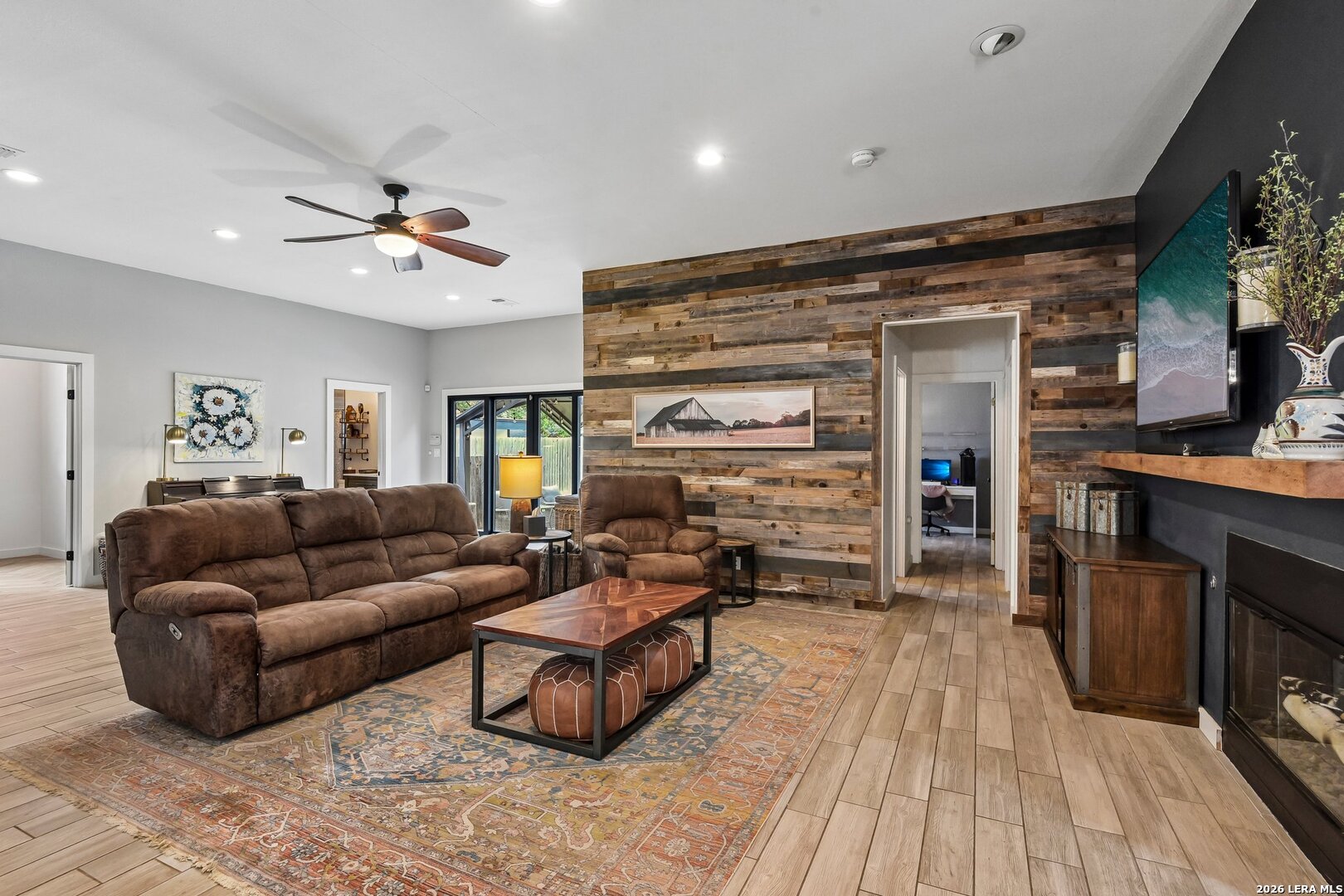 14215 Silverhollow San Antonio TX 78232
