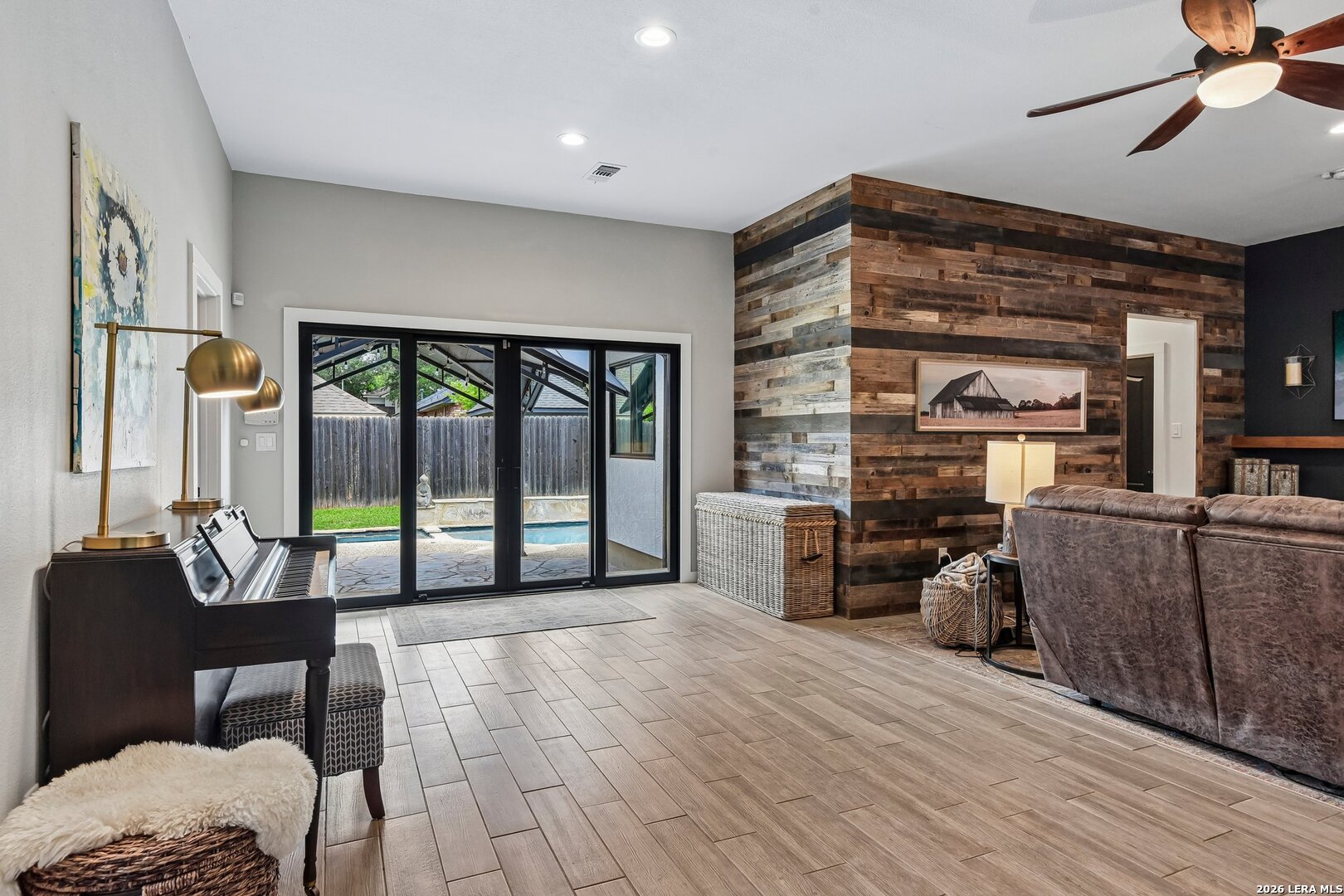 14215 Silverhollow San Antonio TX 78232