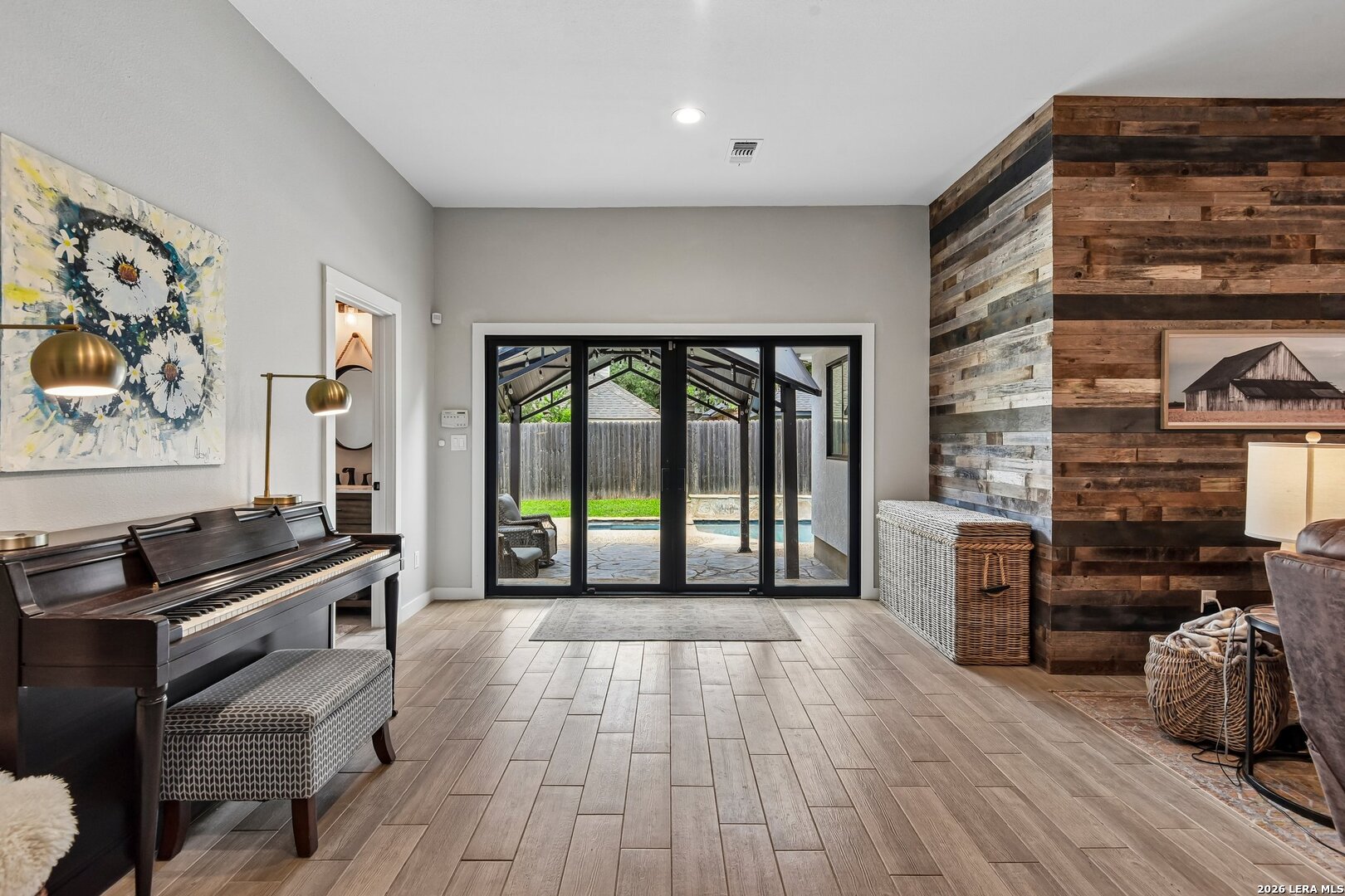 14215 Silverhollow San Antonio TX 78232