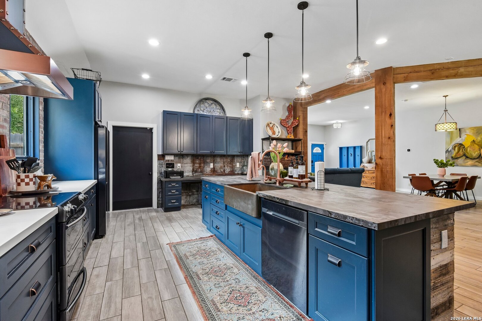 14215 Silverhollow San Antonio TX 78232