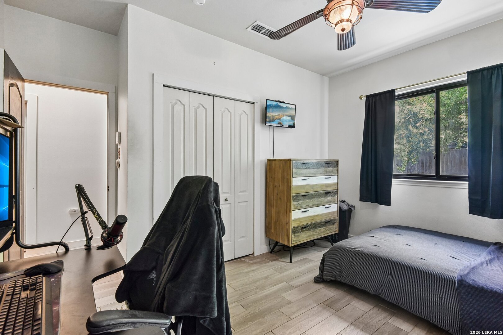 14215 Silverhollow San Antonio TX 78232