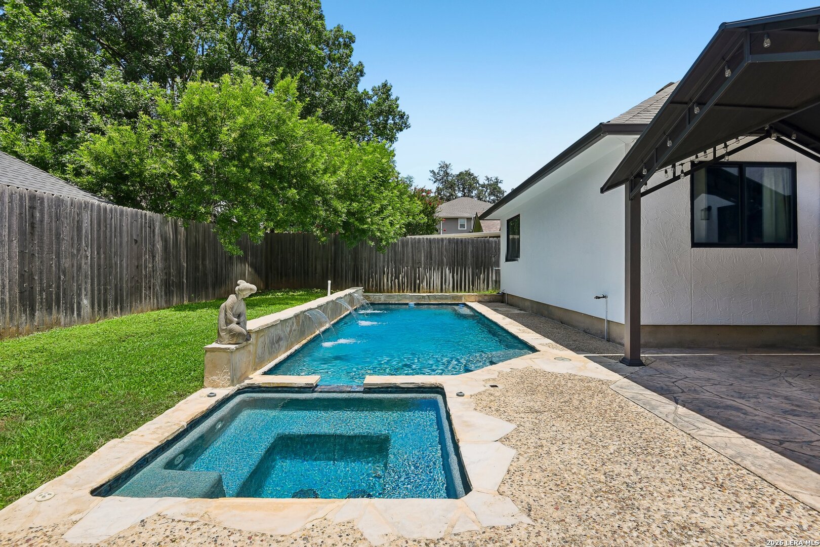 14215 Silverhollow San Antonio TX 78232
