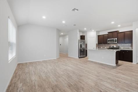 8449 Lamus Wheel San Antonio TX 78254