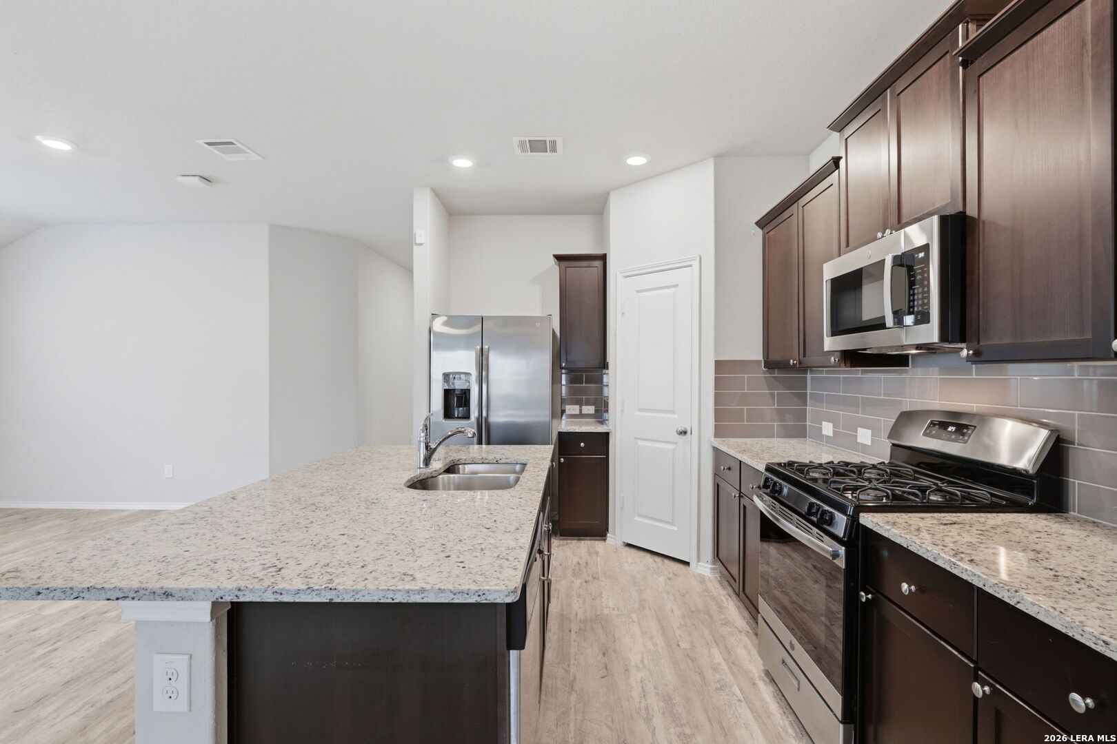 8449 Lamus Wheel San Antonio TX 78254