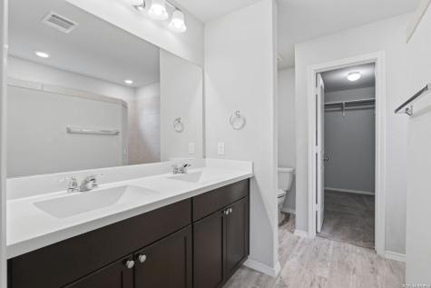 8449 Lamus Wheel San Antonio TX 78254