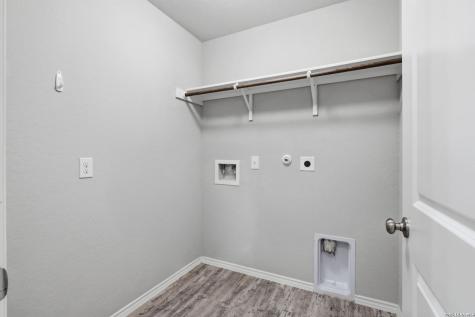8449 Lamus Wheel San Antonio TX 78254