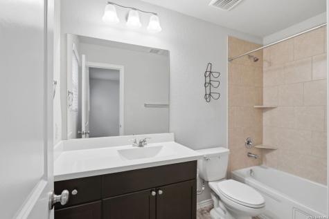 8449 Lamus Wheel San Antonio TX 78254