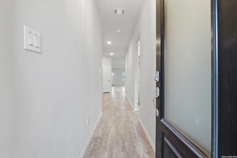 8449 Lamus Wheel San Antonio TX 78254