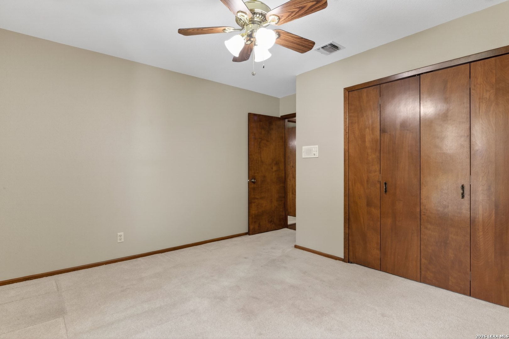811 Lone Wolf San Antonio TX 78232