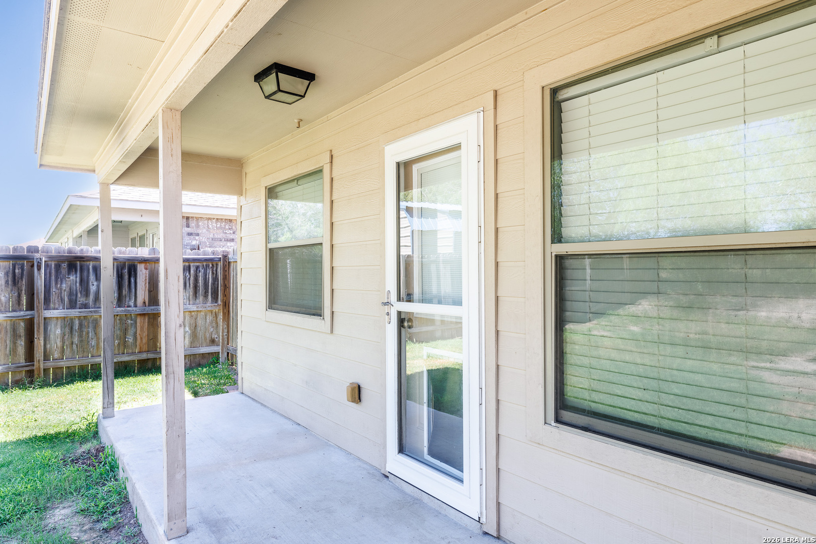 186 Talon Luling TX 78648