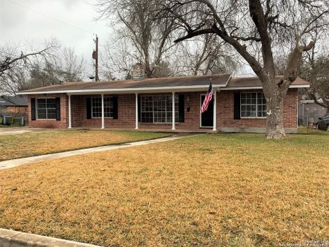 427 Romberg Street Seguin TX 78155