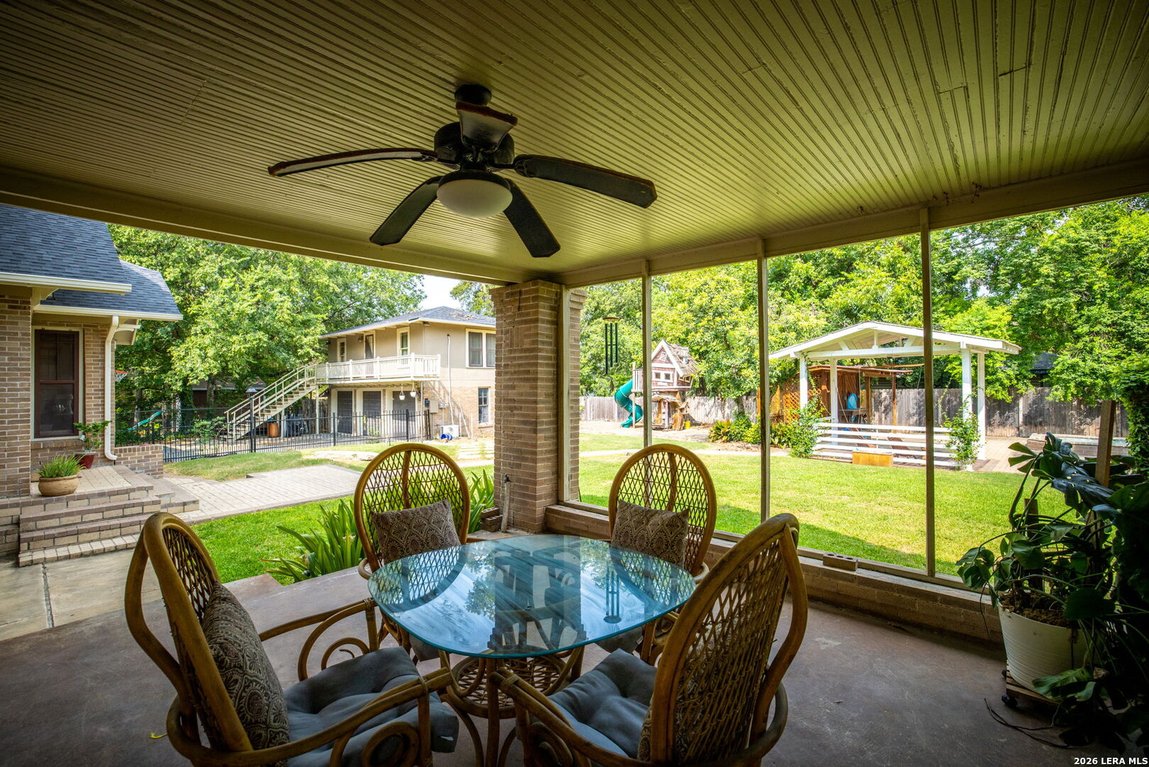 390 S Guenther Avenue New Braunfels TX 78130