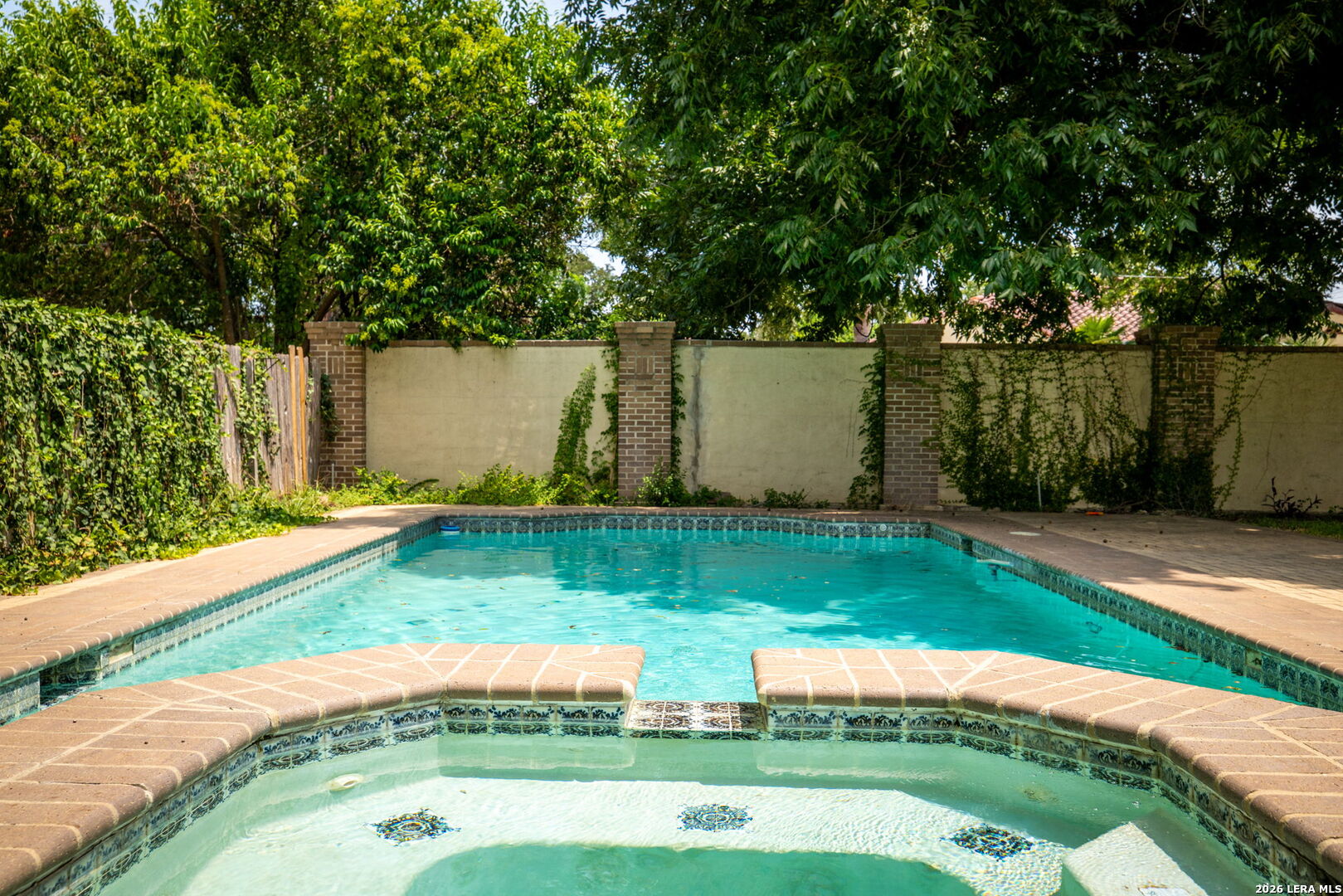 390 S Guenther Avenue New Braunfels TX 78130