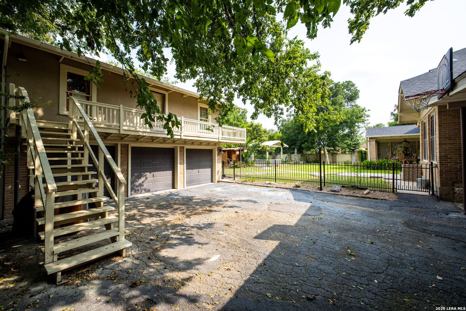 390 S Guenther Avenue New Braunfels TX 78130