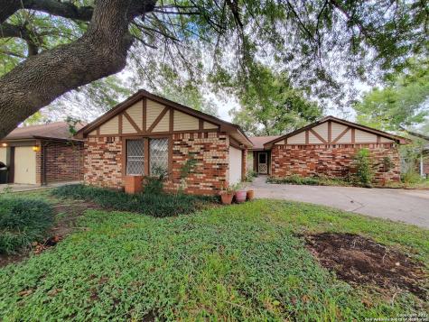 10103 Stonemont Road La Porte TX 77571