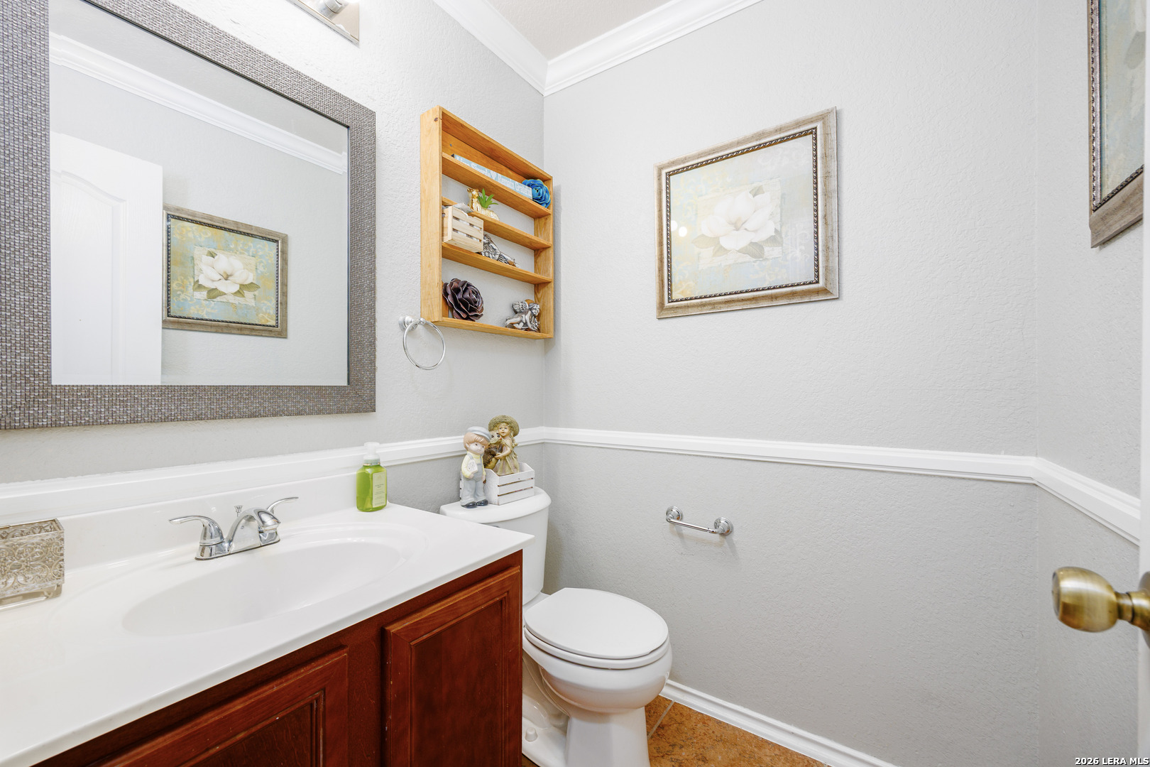 1302 Sun Garden San Antonio TX 78245