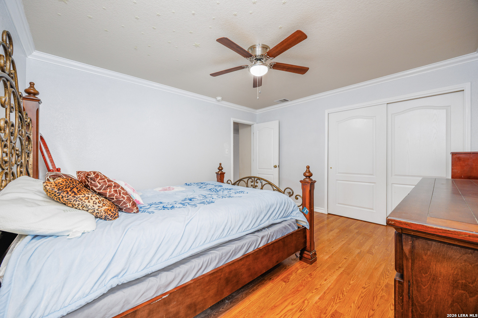 1302 Sun Garden San Antonio TX 78245