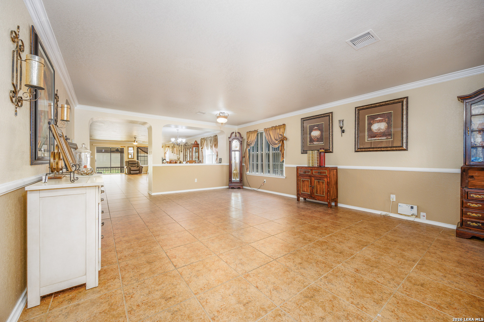 1302 Sun Garden San Antonio TX 78245