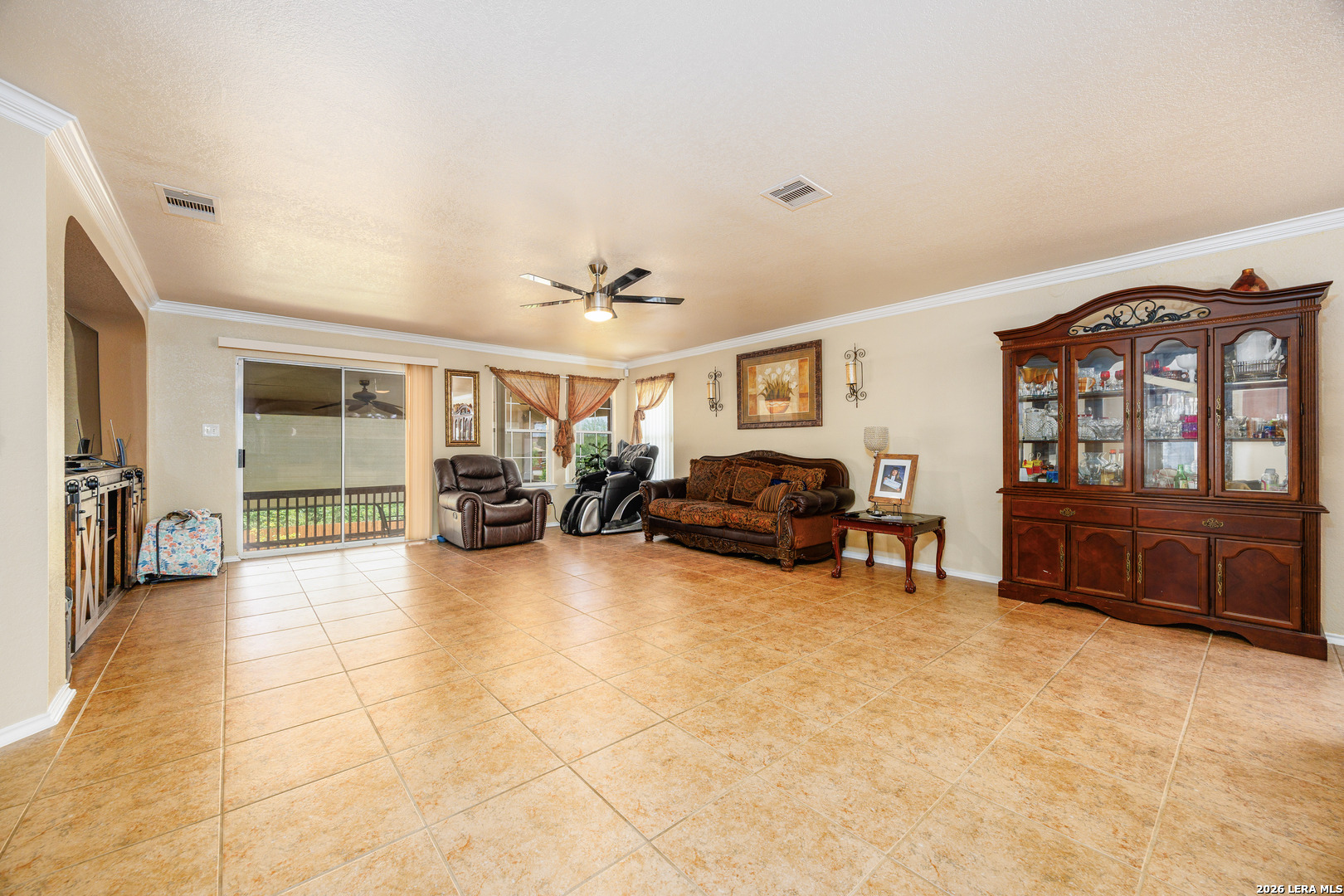 1302 Sun Garden San Antonio TX 78245