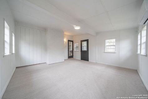 7817 Hollow Oak Live Oak TX 78233