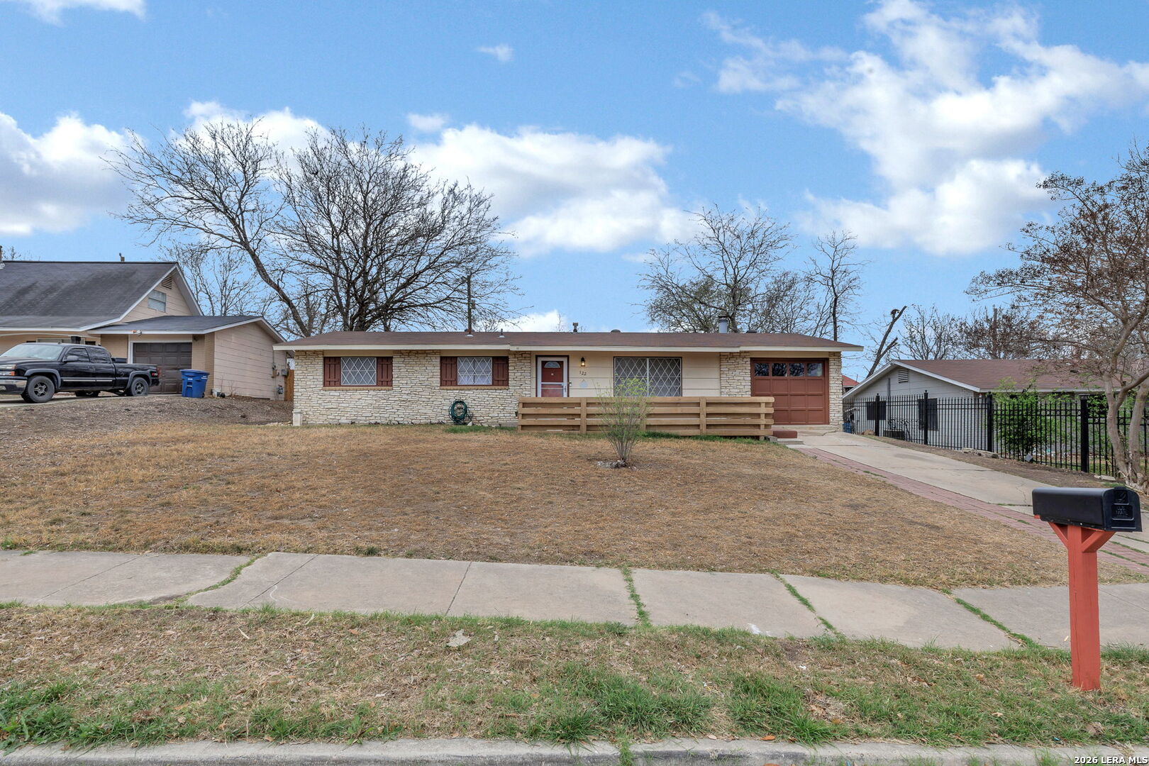 122 Morning Valley San Antonio TX 78227