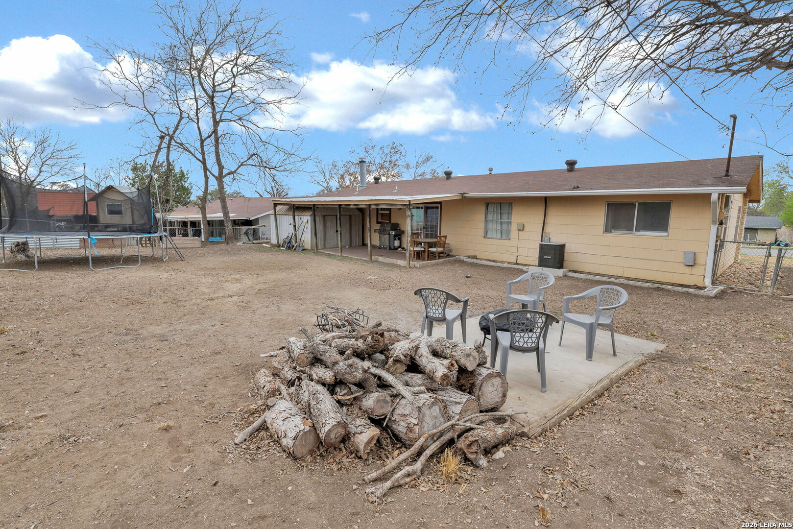122 Morning Valley San Antonio TX 78227