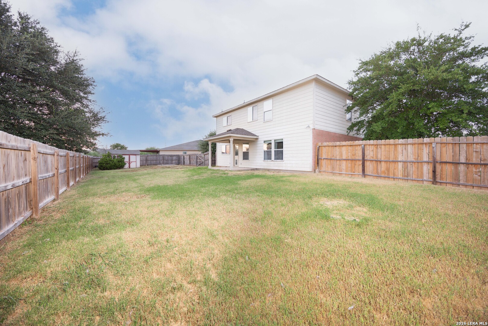 3633 Double Diamond Selma TX 78154
