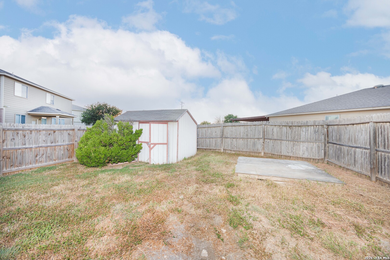 3633 Double Diamond Selma TX 78154