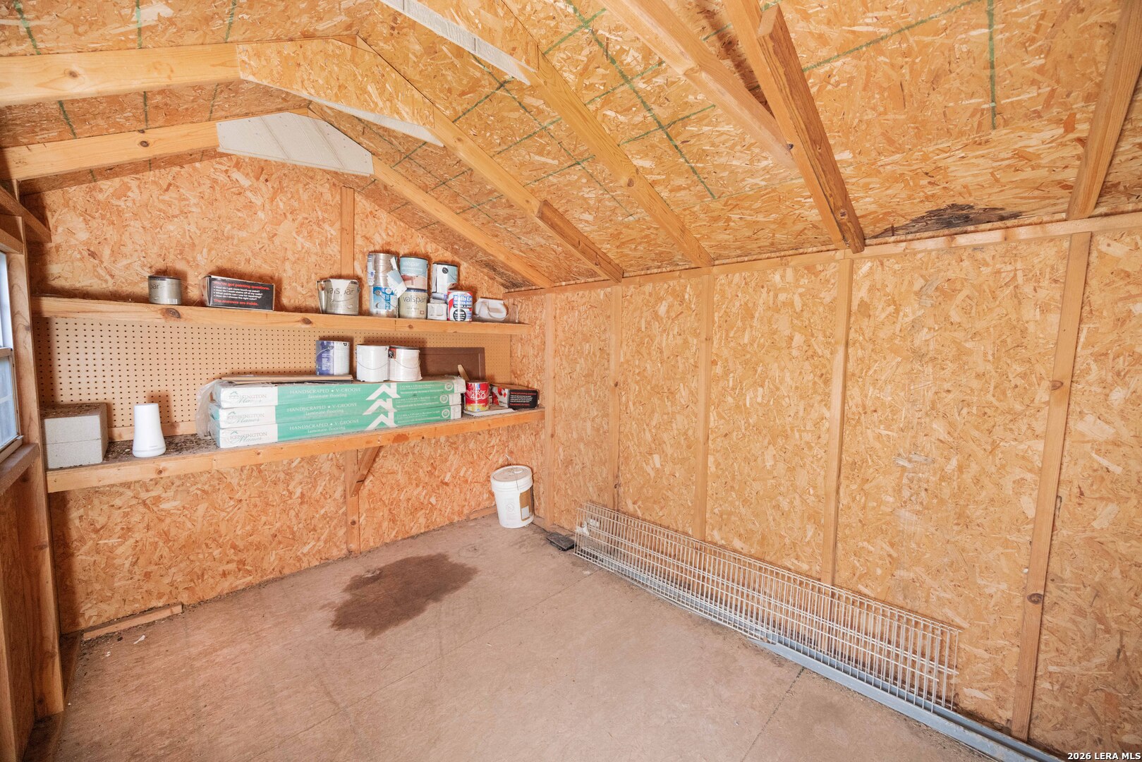 3633 Double Diamond Selma TX 78154