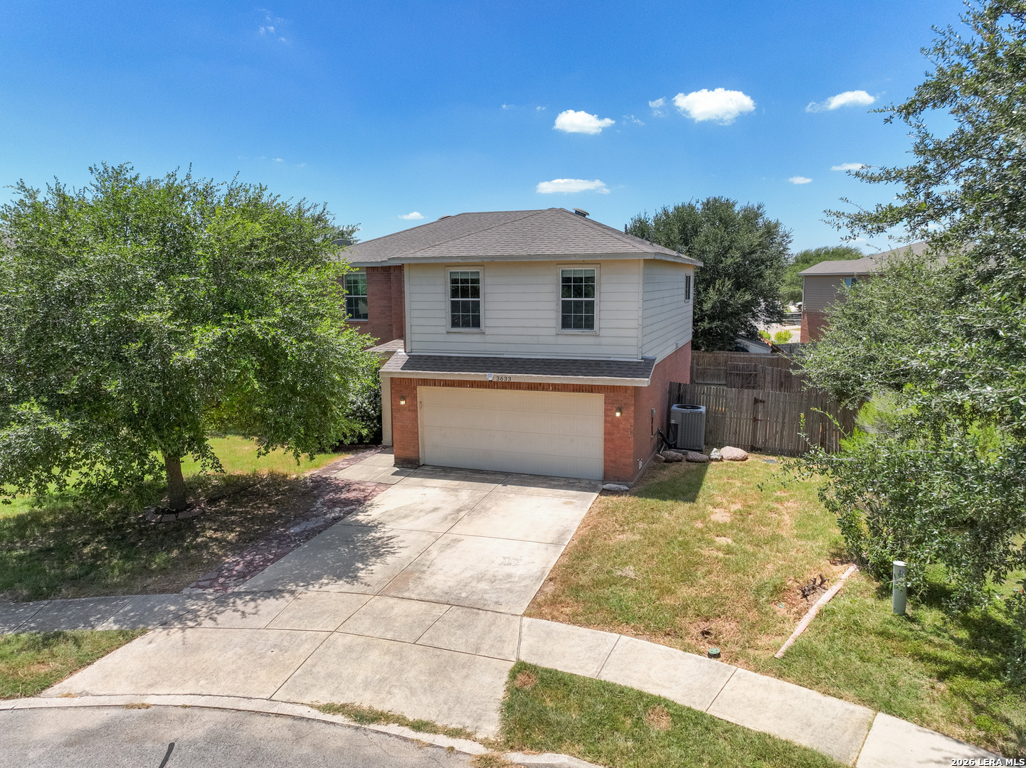 3633 Double Diamond Selma TX 78154
