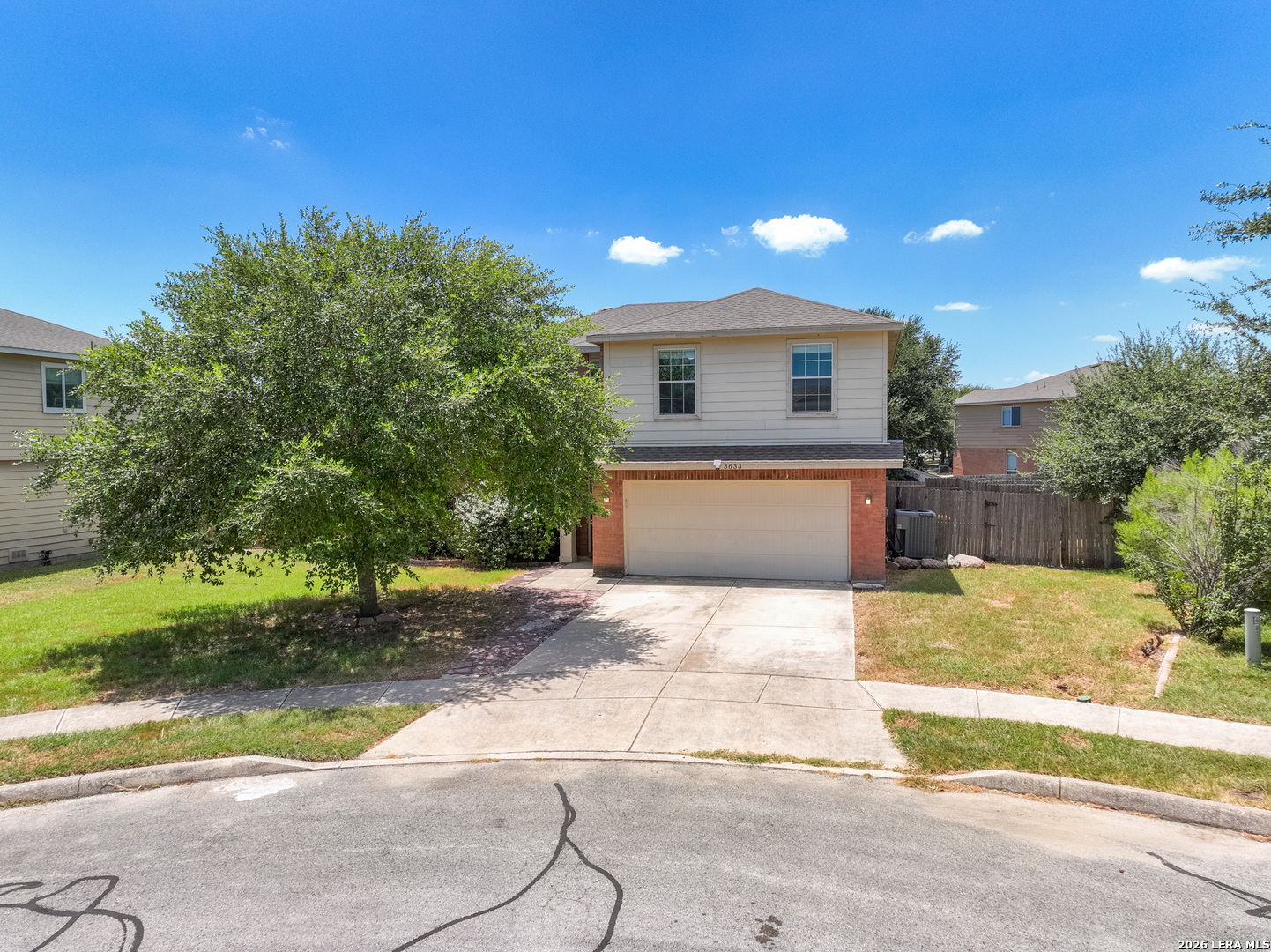 3633 Double Diamond Selma TX 78154