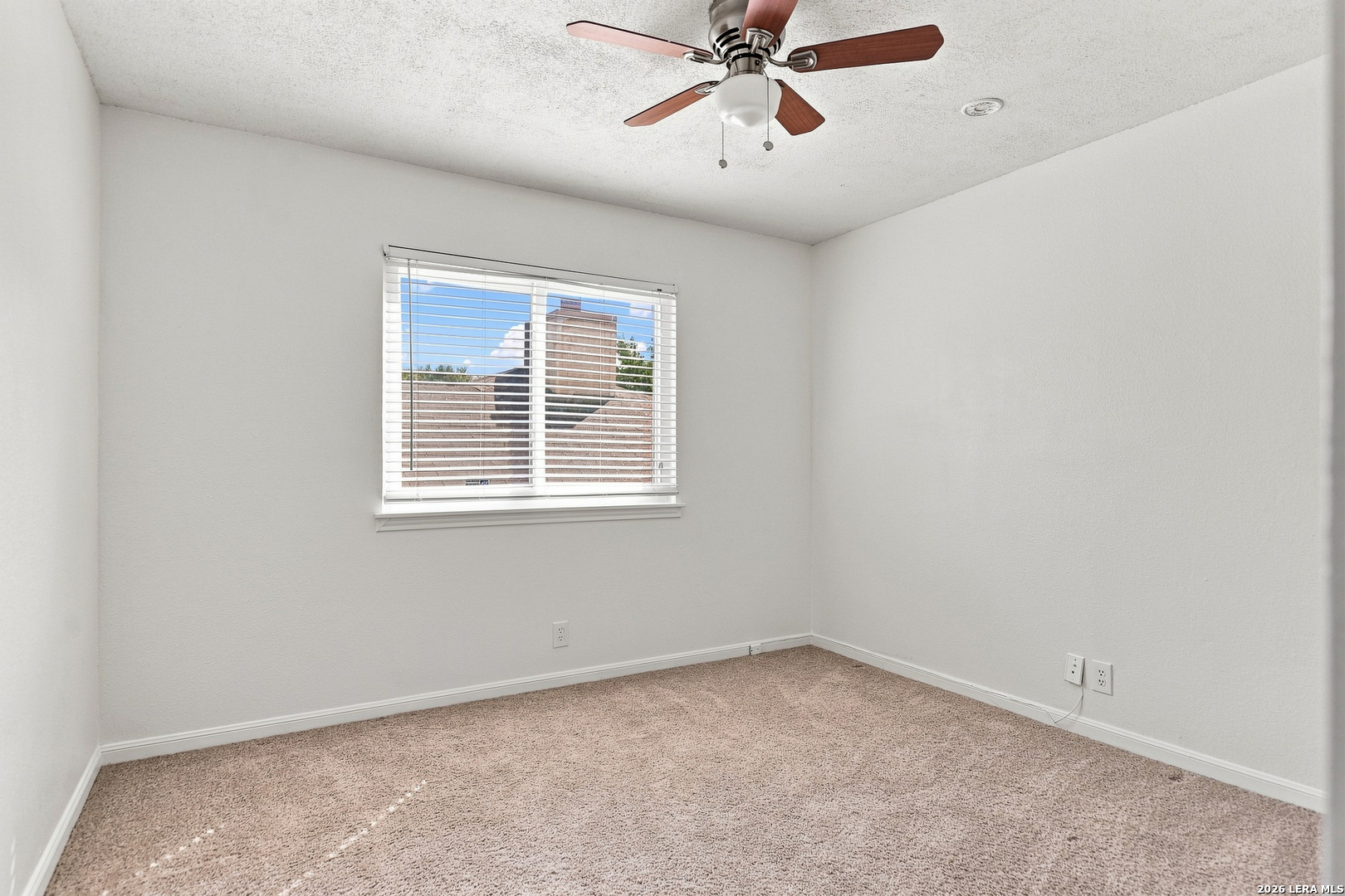 5946 Spring Cluster San Antonio TX 78247
