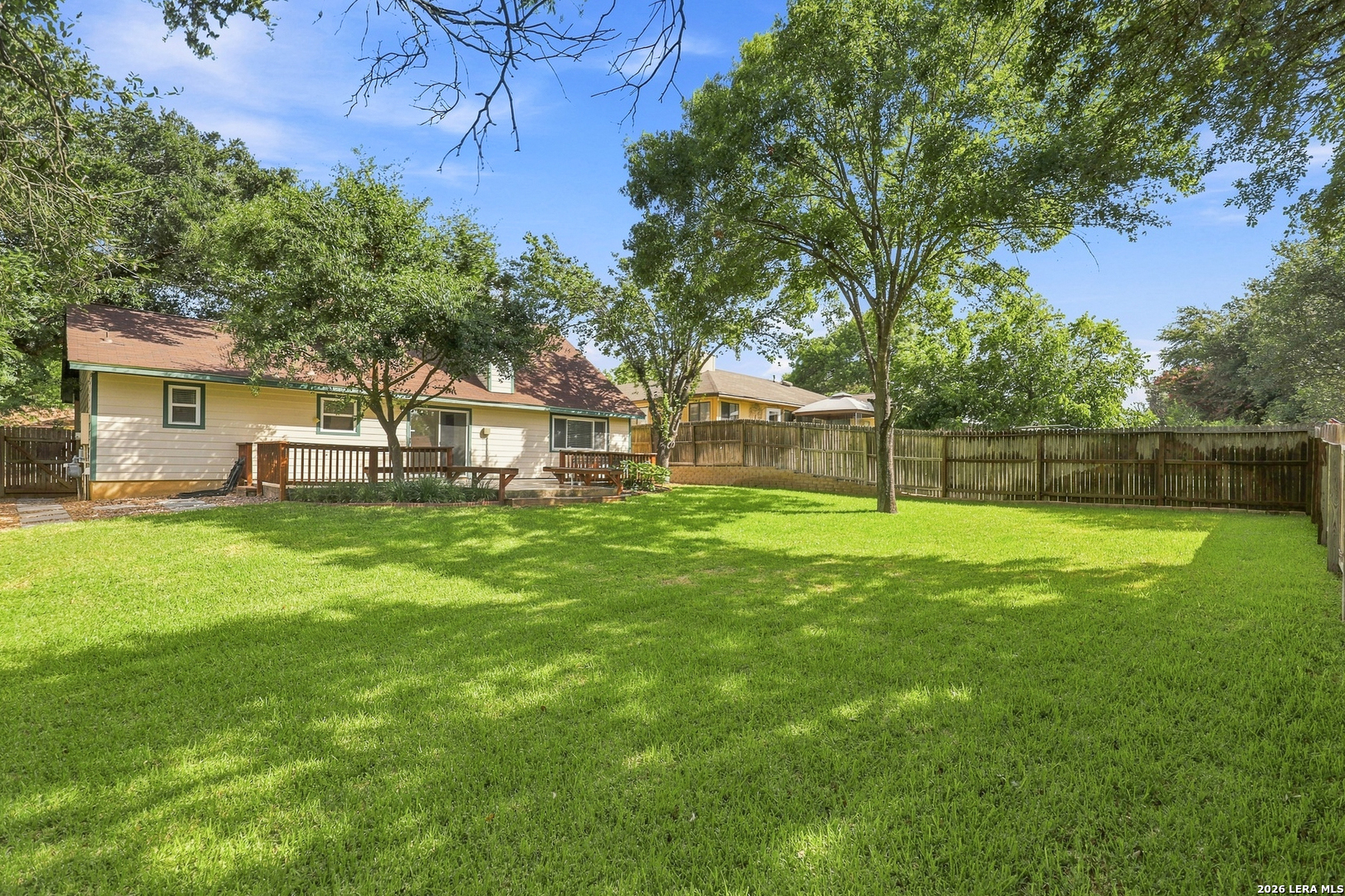 5946 Spring Cluster San Antonio TX 78247