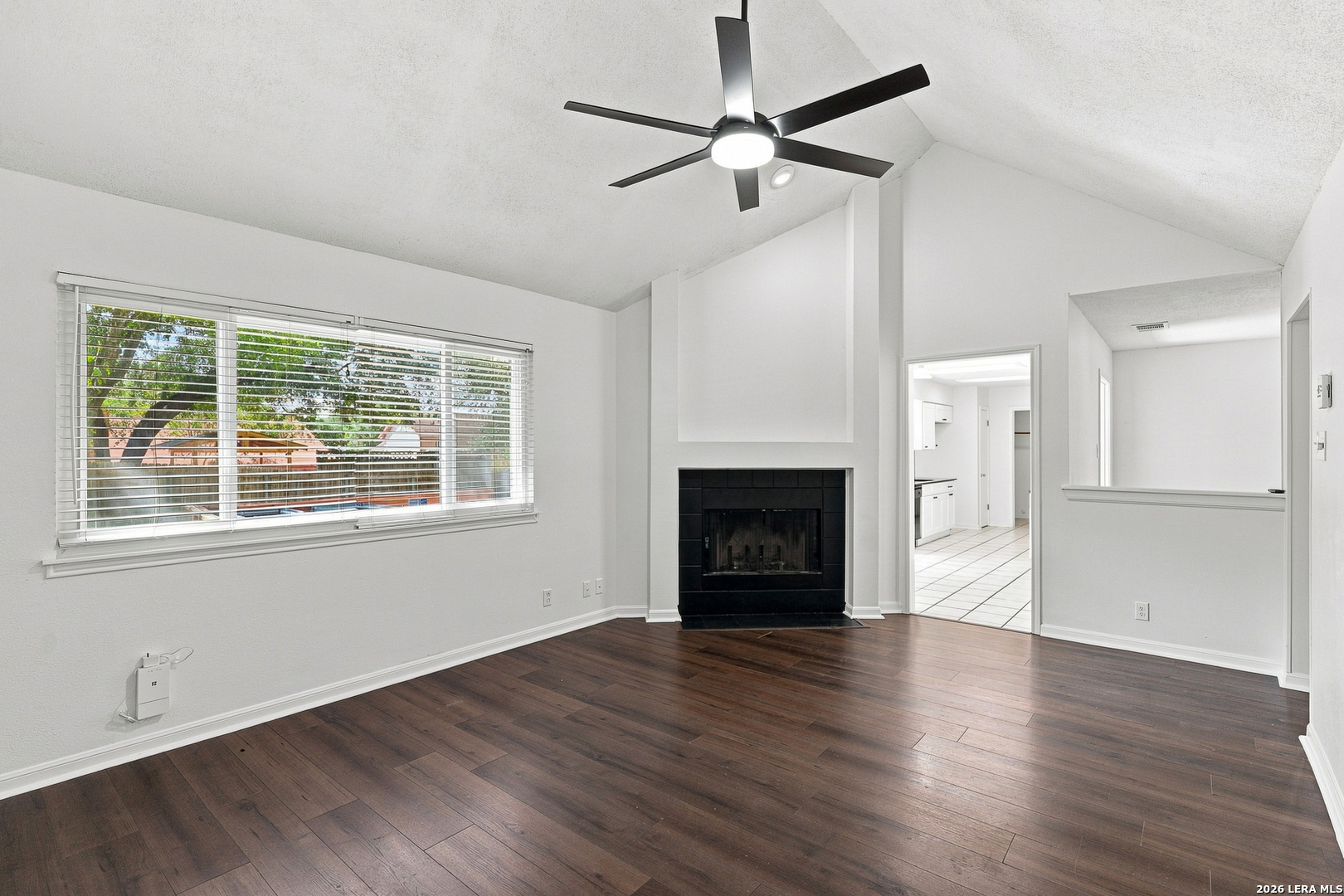 5946 Spring Cluster San Antonio TX 78247