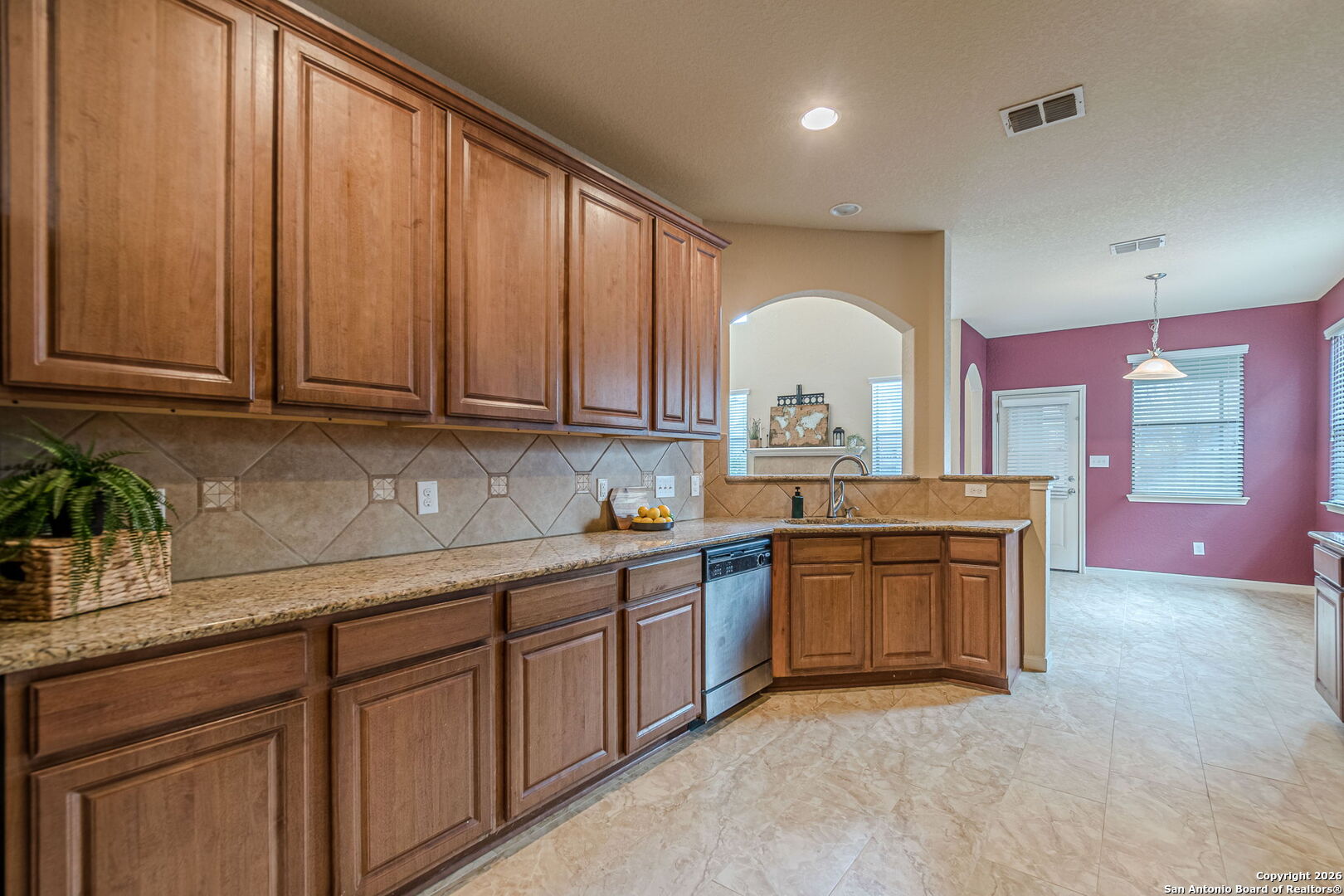 204 Wildcat Run Cibolo TX 78108