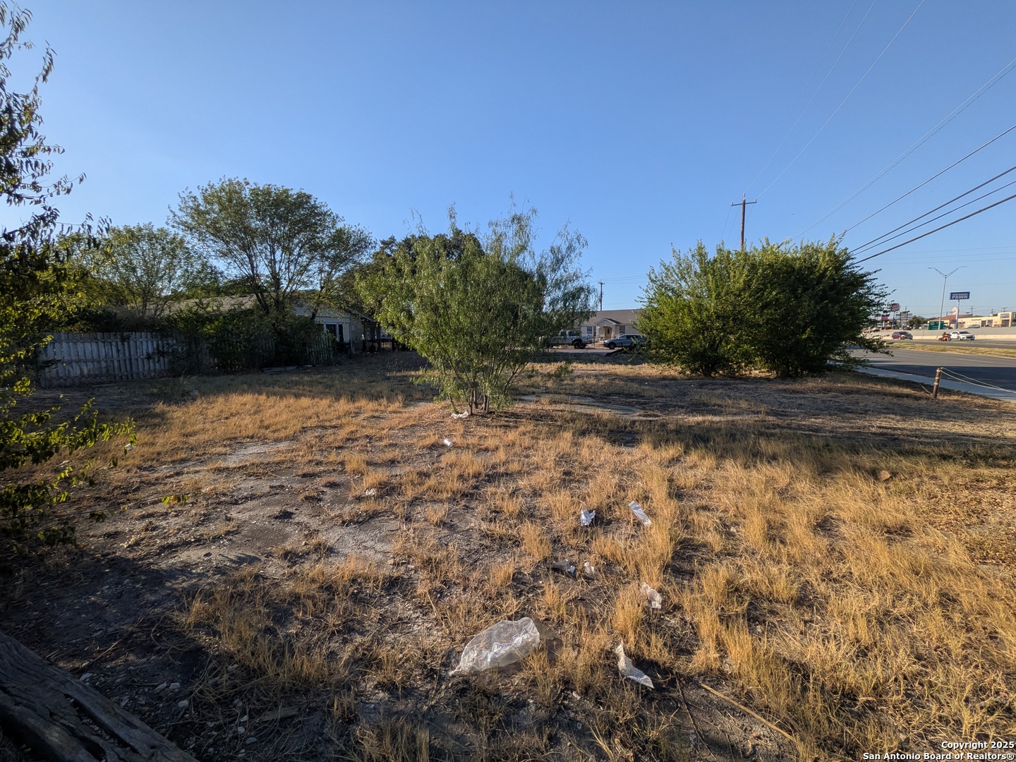102 Moss Valley San Antonio TX 78227