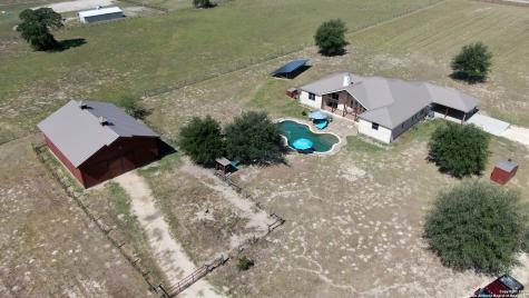 119 Scenic Hills Drive La Vernia TX 78121