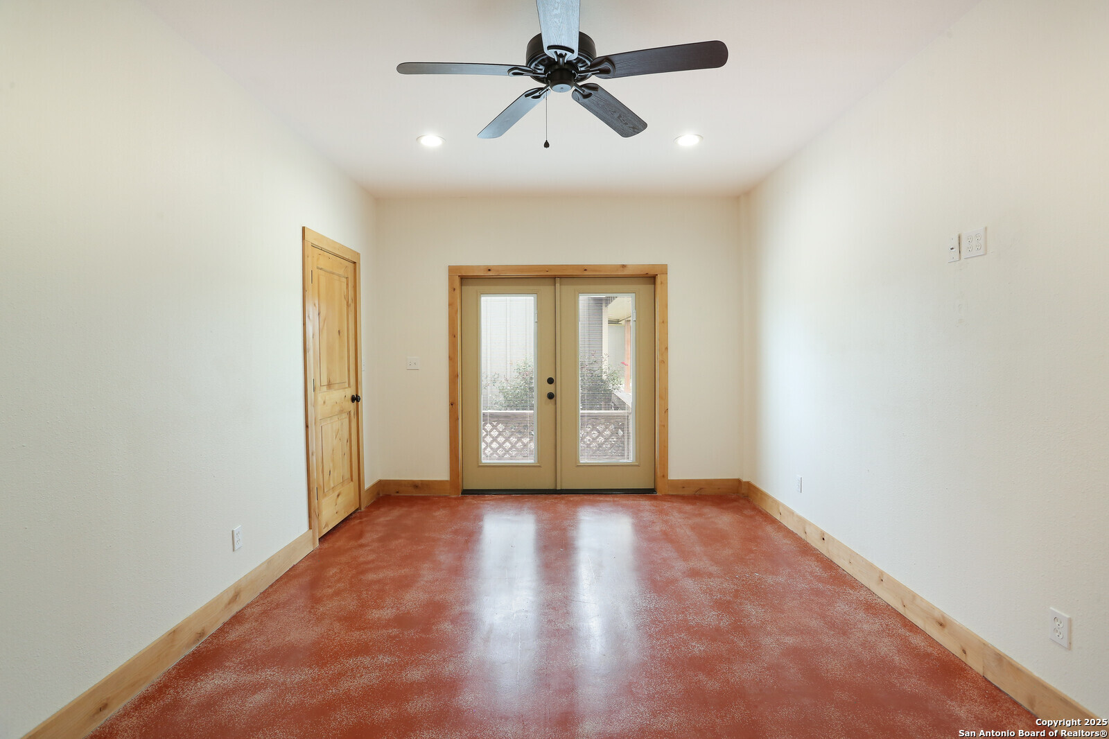 891 Hopkinsville Road Cuero TX 77954