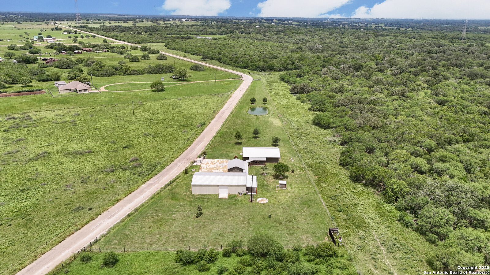 891 Hopkinsville Road Cuero TX 77954