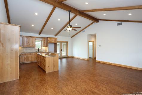 891 Hopkinsville Road Cuero TX 77954